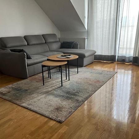 Spansko View -Comfy Apartment Загреб Екстериор снимка