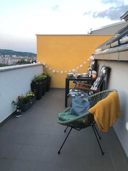 Spansko View -Comfy Apartment Загреб Екстериор снимка