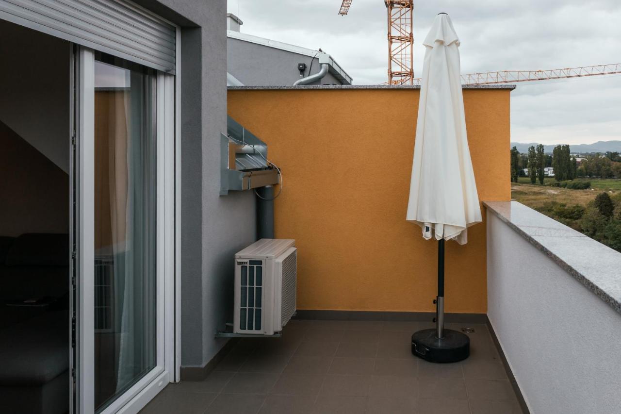 Spansko View -Comfy Apartment Загреб Екстериор снимка