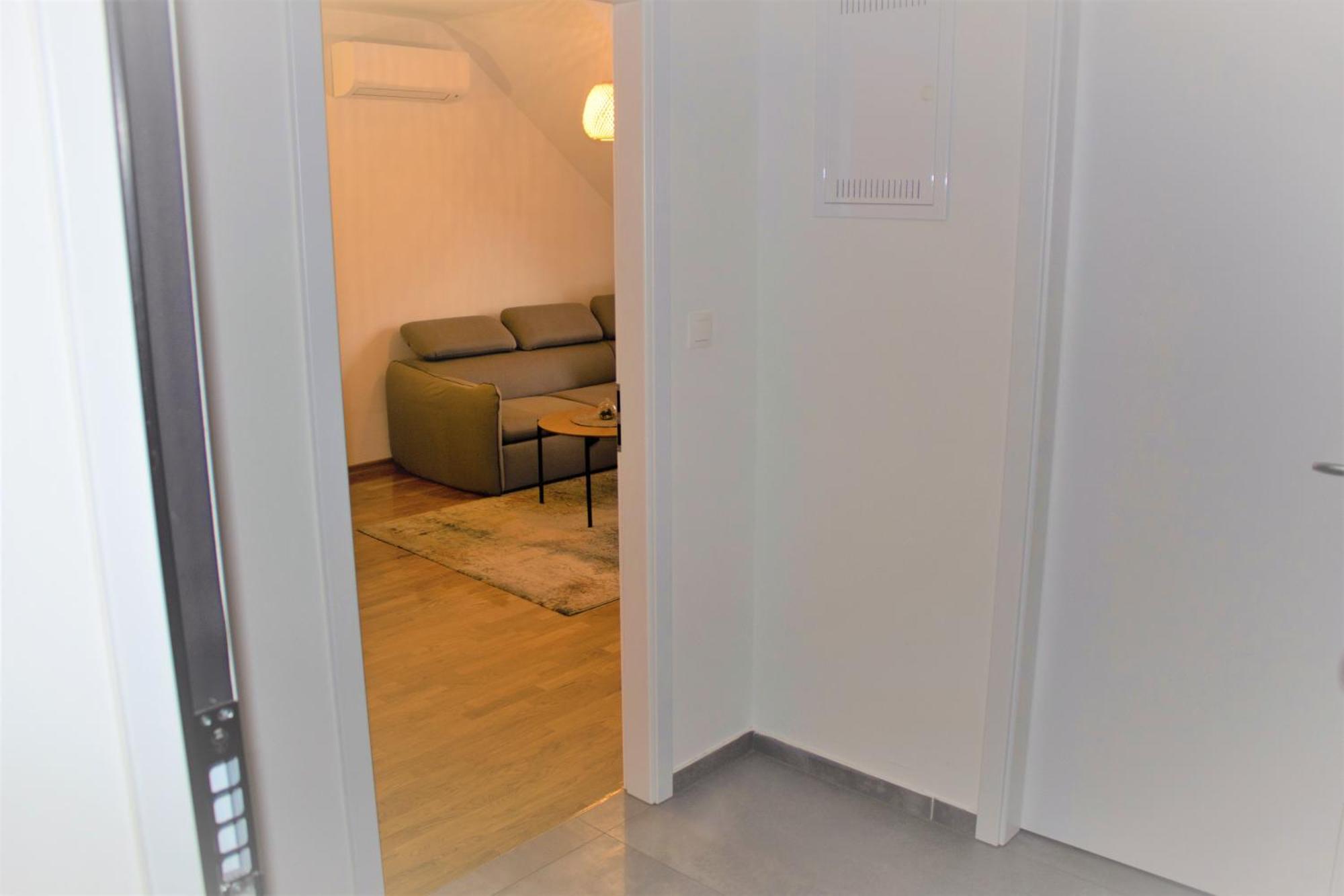 Spansko View -Comfy Apartment Загреб Екстериор снимка