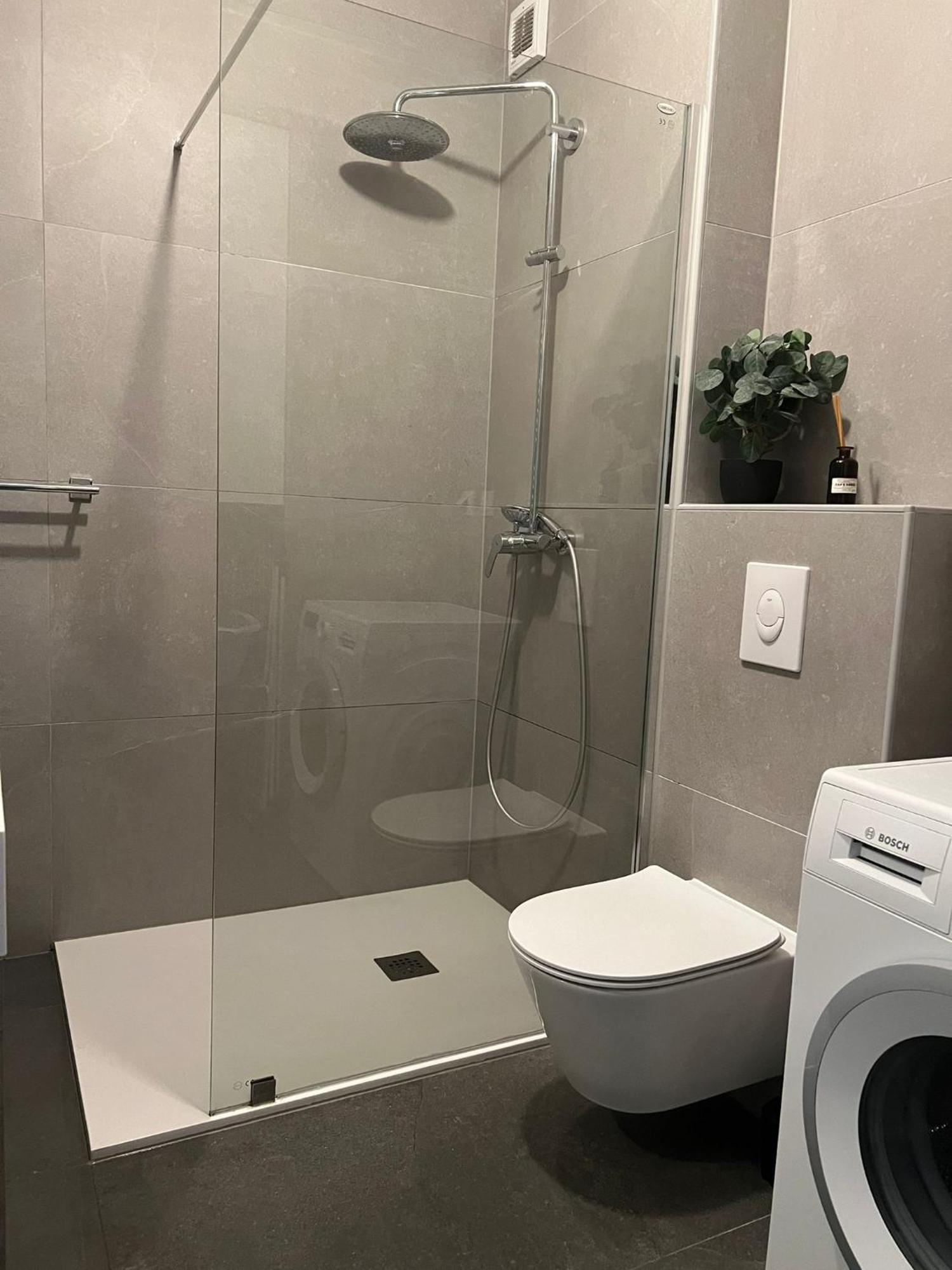 Spansko View -Comfy Apartment Загреб Екстериор снимка